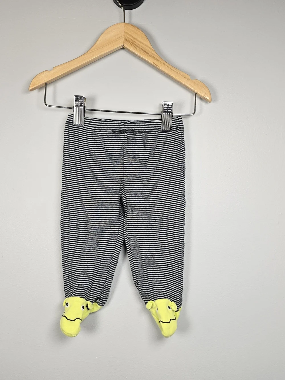 Kids Bundle White Bodysuit and Black-Striped Footed Pants Footies Cotton Alien